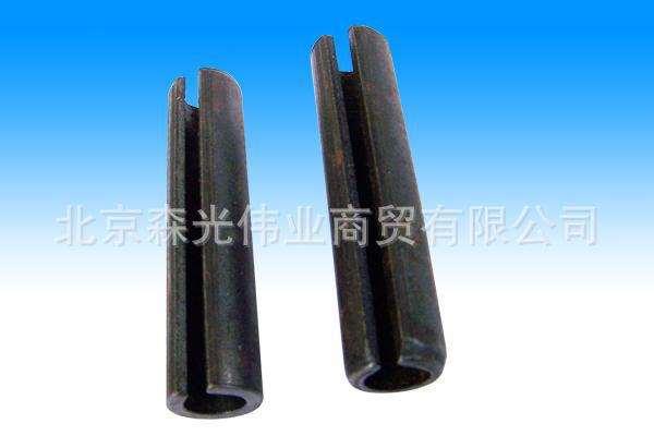 51AC587034032A1B90421D62084117